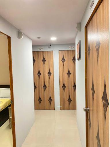 Hotel Welcome, Vip Road Vesu Surat Dış mekan fotoğraf